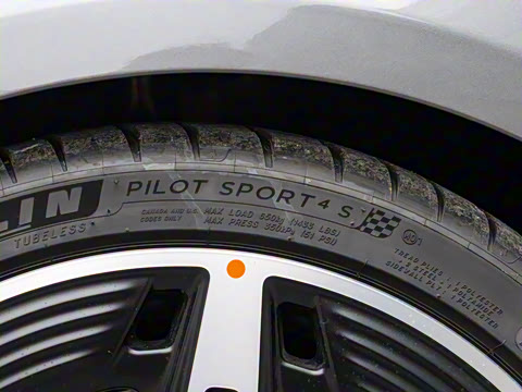 2025�� AMG CLA 35 4MATIC