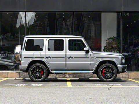 2025�� AMG G 63