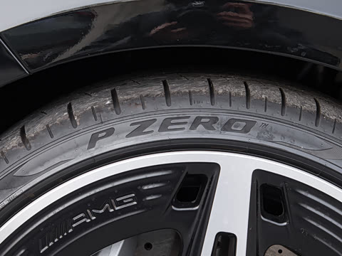 2025�� AMG A 35 4MATIC