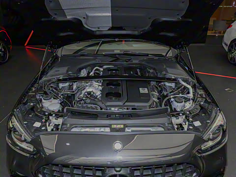 2025�� AMG C 43 4MATIC