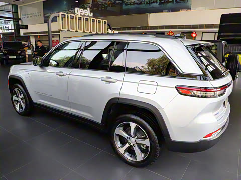 2024�� 4xe �߷��