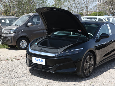 2025�� EV 701KM�����״��콢��