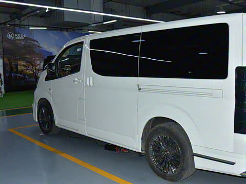 2024�� 3.5L ɽ��M7