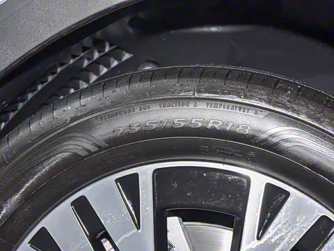 2025�� GLB 220 ������