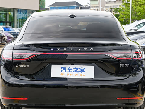 2025�� ���� Max