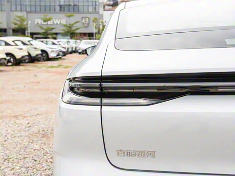 2025�� 130km EM-P ̽����