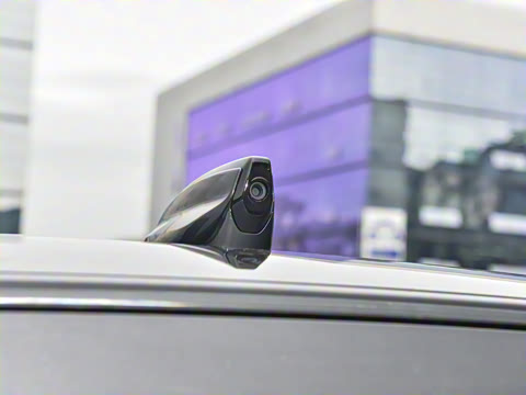 2025�� 110 3.0T P400 X-Dynamic HSE