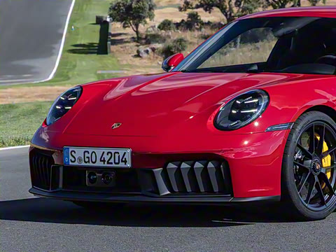 2025�� Carrera 4 GTS 3.6T
