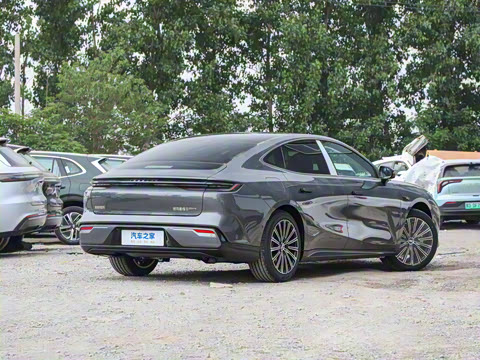 2025�� 130km EM-i �콢��