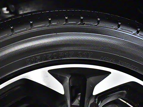 2023�� HATCHBACK 2.0L e:HEV ���װ�