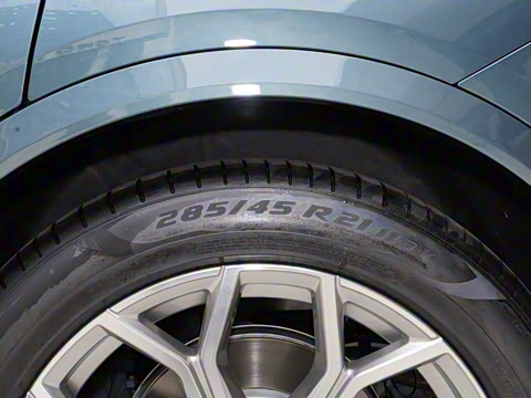 2024�� xDrive40i �����ͺ�����װ