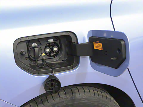 2025�� ���� 230ProѲ����