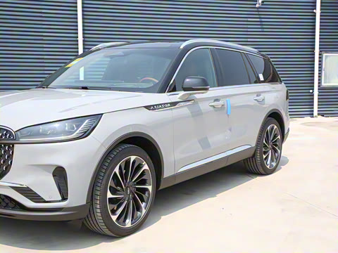 2024�� 3.0T V6 �������Ű� ����