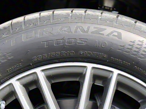 2025�� GLC 300 L 4MATIC ������ 5��