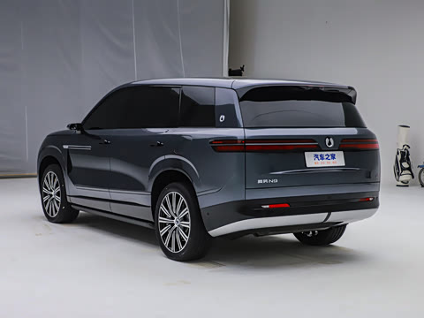 2025�� �콢��