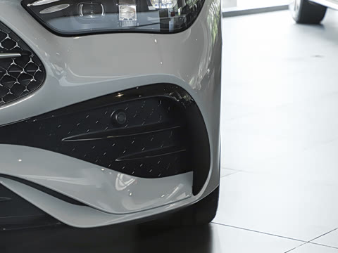 2025�� CLE 300 4MATIC ������ܳ�