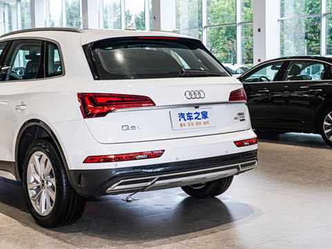 2024�� 40 TFSI ����������