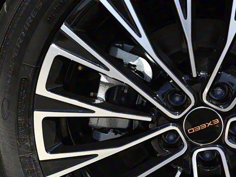 2025�� 300T ������ҫ��