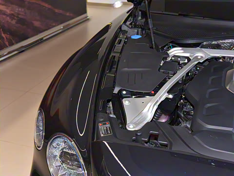 2024�� V8 Edition 8