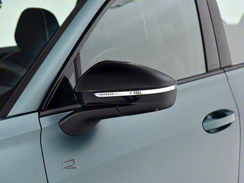 2025�� ̽��L 380TSI ��������