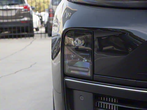 2025�� Ultra ���ܻ��°�