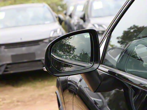 2025�� B5 ������Զ��ҹ�ڰ�