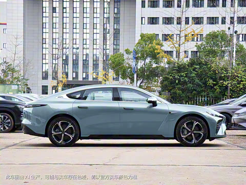 2025��  ���� ���ʰ� 70kWh