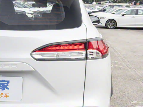 2024�� 2.0L CVT����plus��