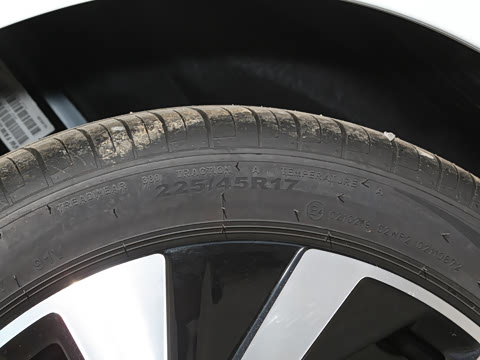 2025�� 300TSI Pro