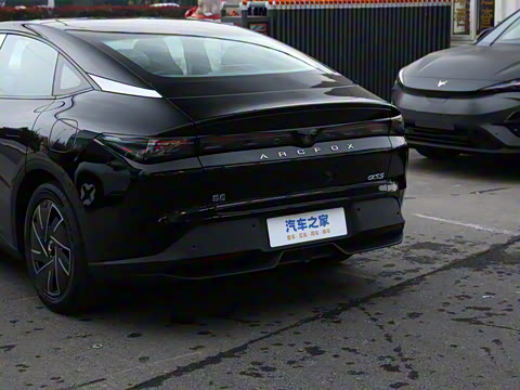 2024�� 560PRO 185kW