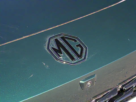 2025�� 2.0T Trophy+ �����˶���