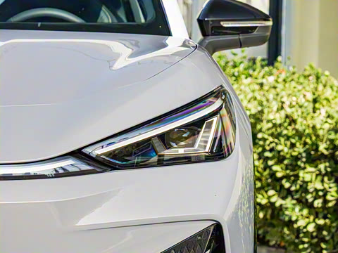 2024�� �Ŀ� Ultra ��������