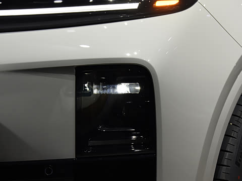 2025�� Max ���ܻ��°�