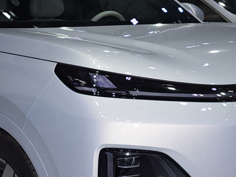 2025�� ����Ultra+ �߶���