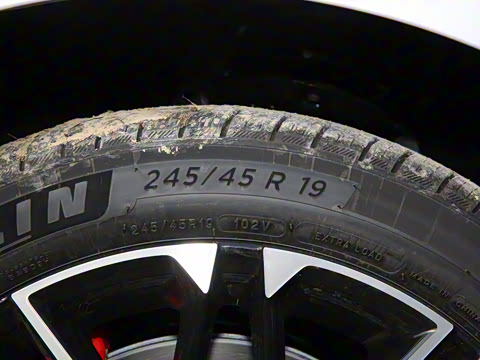 2025�� EV 701KM������