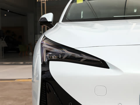 2024�� 560PRO 185kW