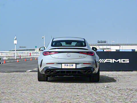 2024�� AMG CLE 53 4MATIC+ ���ܳ�