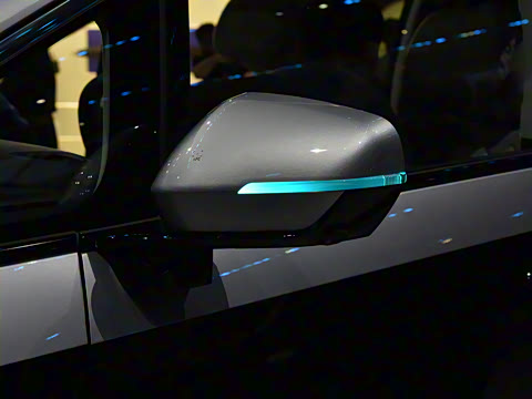 2025�� Ǭ��ϵ�� Ultra ͷ�Ȳ�