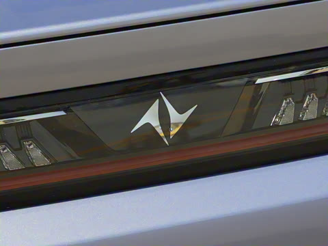 2025�� ���� 550ProѲ����