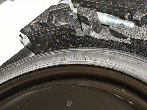 2025�� B5 ��Զ������