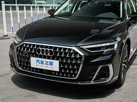 2026�� A8L 45 TFSI quattro ������