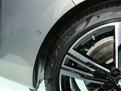 2023�� 740Li ������ M�˶���װ