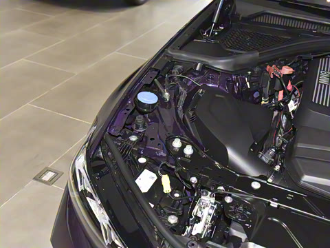 2025�� 330i 50����������