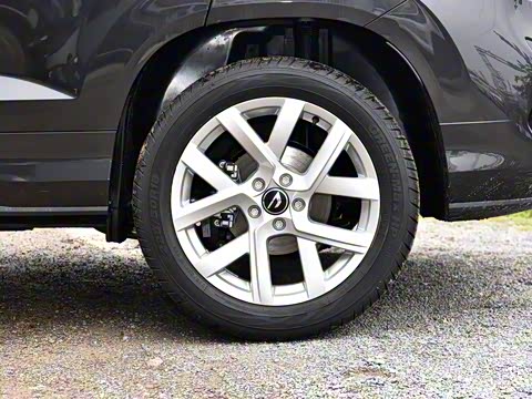 2025�� 280TSI �ֶ�����Plus��