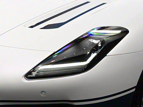 2024�� 3.0T Icona