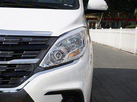 2024�� 2.0L �ֶ�������CNG 9��