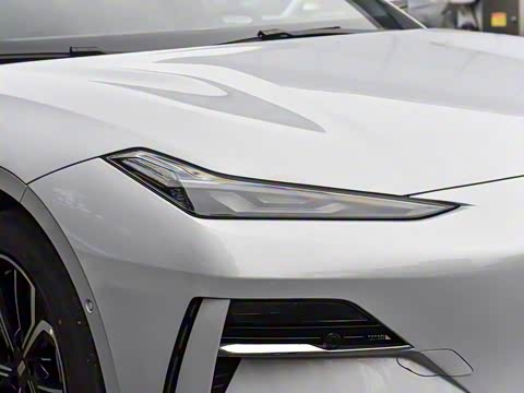 2025�� 700km Զ���Ǽݰ�