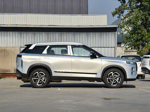 2025�� ���а� 1.6T ��������