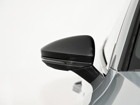 2024�� 55 TFSI quattro RS �׼����ٰ�