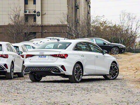 2025�� A3L Limousine 35TFSI �ɳ������� +������ѡ��